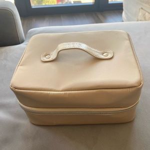 Beis Hanging Cosmetic Case